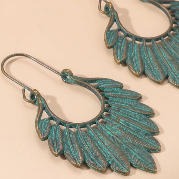 New Verdigris Feather Earrings Antiqued Metal Aqua Blue Green Bronze Feathers - Picture 4 of 6
